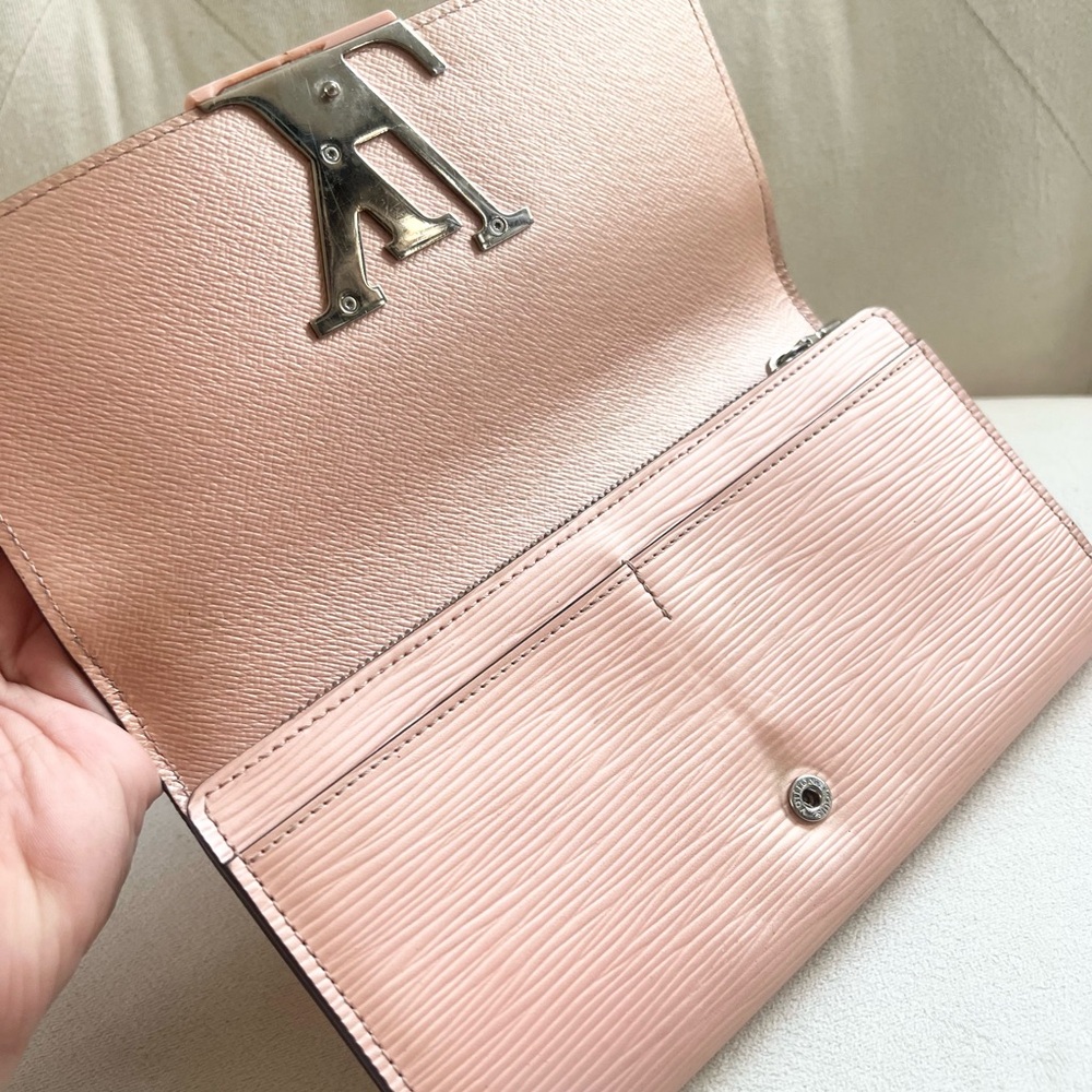 Louis Vuitton Pink Electric Epi Large Wallet/ Clutch - Picture 2 of 11